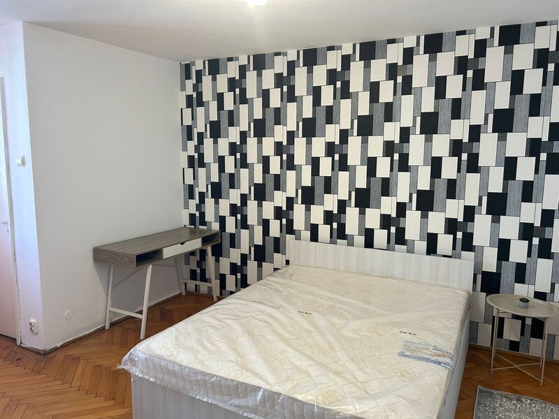 Titan, la 25 metri de parc Titan,