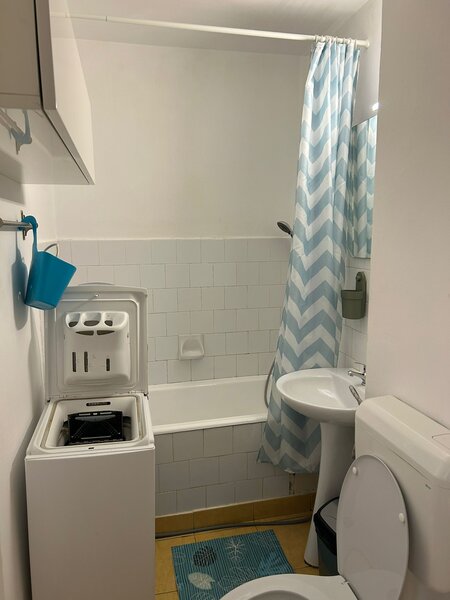 Titan, la 25 metri de parc Titan,