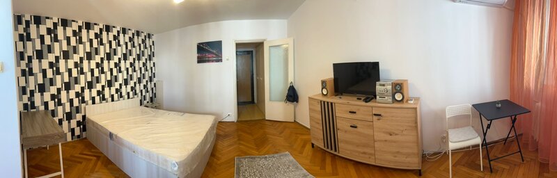 Titan, la 25 metri de parc Titan,